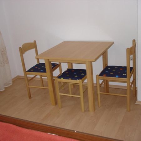 Apartments Vjera Крк Экстерьер фото